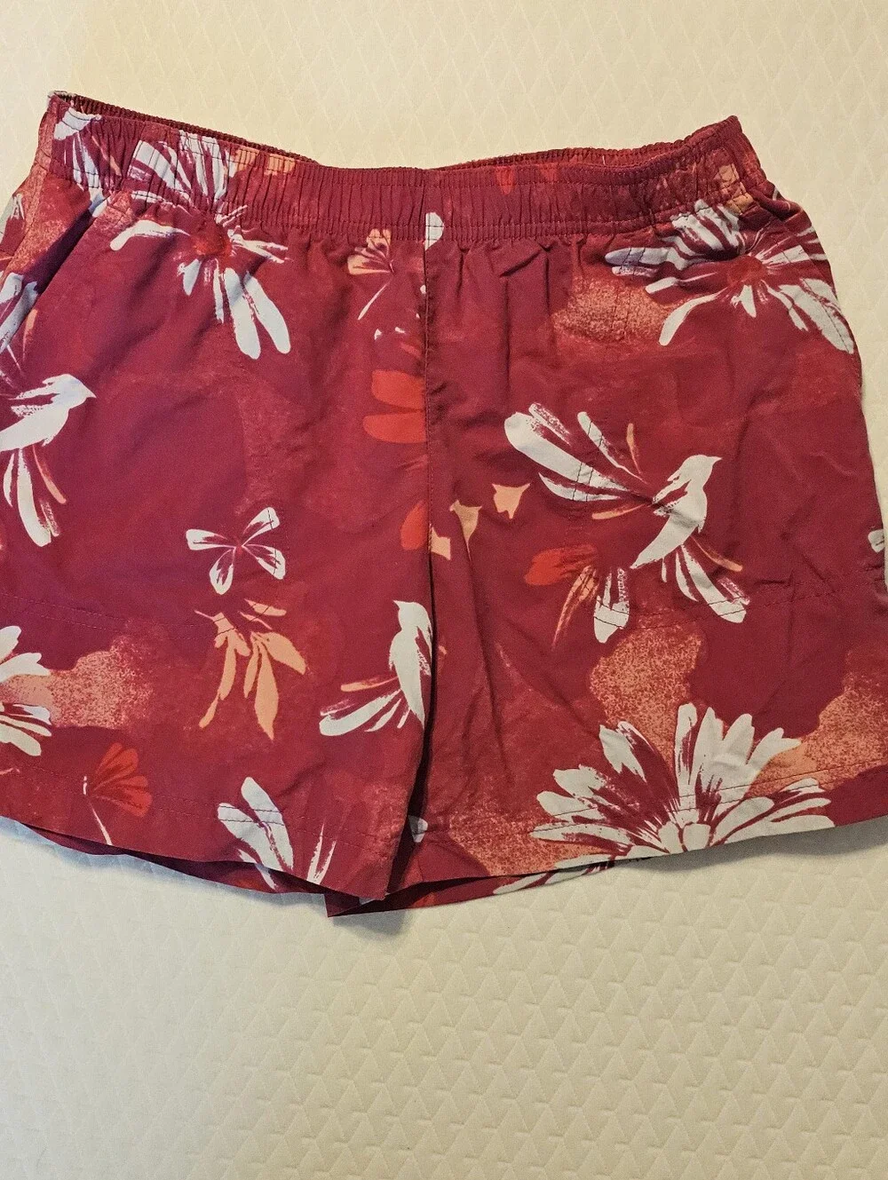 Columbia Sandy River II Printed Shorts Women Small Pink Floral Water Hiking 5 In